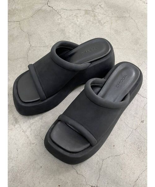 EMODA(エモダ)の「バルキーウェッジサンダル(サンダル・レディース・ブルー/ホワイト/ブラック・SMALL/LARGE/MEDIUM)」の6枚目の写真