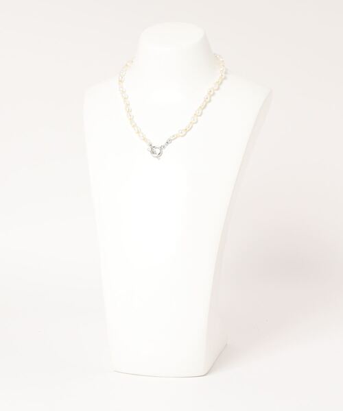 mysty woman（ミスティウーマン）の「変形パールビーズネックレス 285467（ネックレス・レディース・ゴールド/マルチ・FREE）」の9枚目の写真