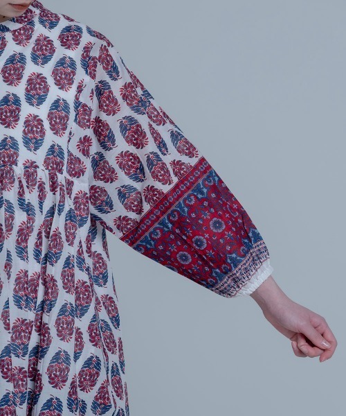 LUPILIEN（ルピリアン）の「Made in indiaダマスク柄プリント　ワンピース（ワンピース・レディース・ブラック/ネイビー/オフホワイト・FREE）」の7枚目の写真