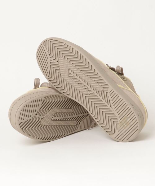 DIESEL(ディーゼル)の「メンズ MIXマテリアル ローカット スニーカー(スニーカー・メンズ・ブラック/ベージュ/ブラウン・41/43/40/44/42/45)」の6枚目の写真