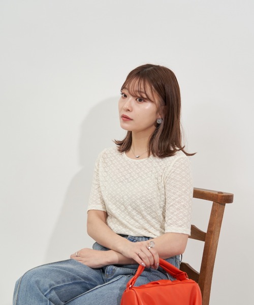 VANNIE U(ヴァニーユー)の「シアーフラワーT(Tシャツ/カットソー・レディース・アイボリー/ナチュラル・FREE)」の22枚目の写真