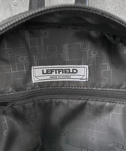 LVEU.(ラブユ.)の「2way faux leather mini ruck sack with pouch / 2way合皮ミニリュックポーチ付き(バックパック/リュック・レディース・ブラック・FREE)」の5枚目の写真