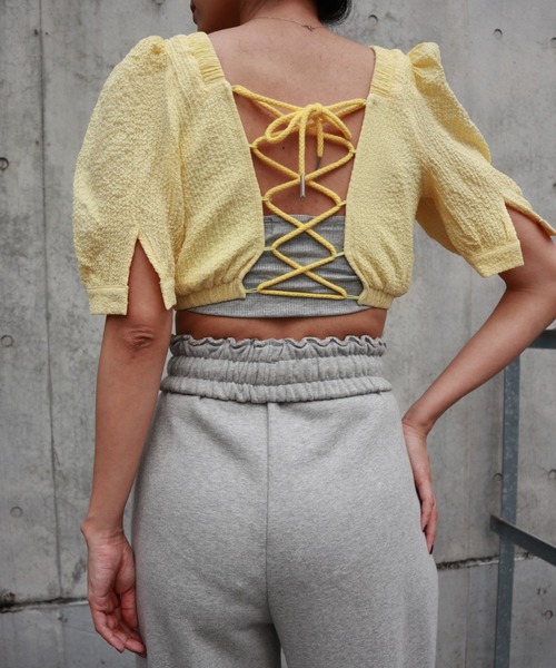 FIG&VIPER（フィグアンドバイパー）の「ボリュームスリーブレースアップTOP（Tシャツ/カットソー・レディース・イエロー/ブラック/ホワイト・FREE）」の8枚目の写真