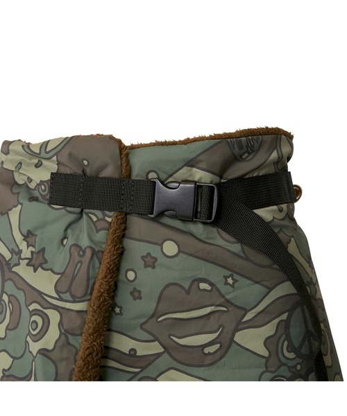 HYSTERIC GLAMOUR（ヒステリックグラマー）の「MORE FUN ピローブランケット（ブランケット・レディース・グリーン系カモフラージュ/その他2・FREE）」の4枚目の写真