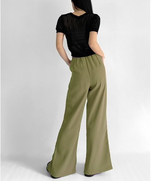 LVEU.(ラブユ.)の「【ZOZOTOWN限定】Center slit color slacks / センタースリットカラースラックス(スラックス・レディース・ブラック/パープル/ライトグリーン・FREE)」の9枚目の写真