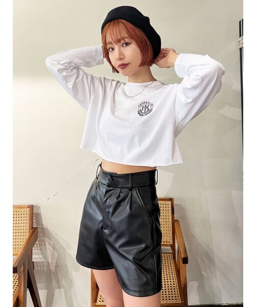 EMODA（エモダ）の「エンブレムロゴロングTシャツ（Tシャツ/カットソー・レディース・ホワイト/ブラック/ネイビー/グレー・FREE）」の13枚目の写真