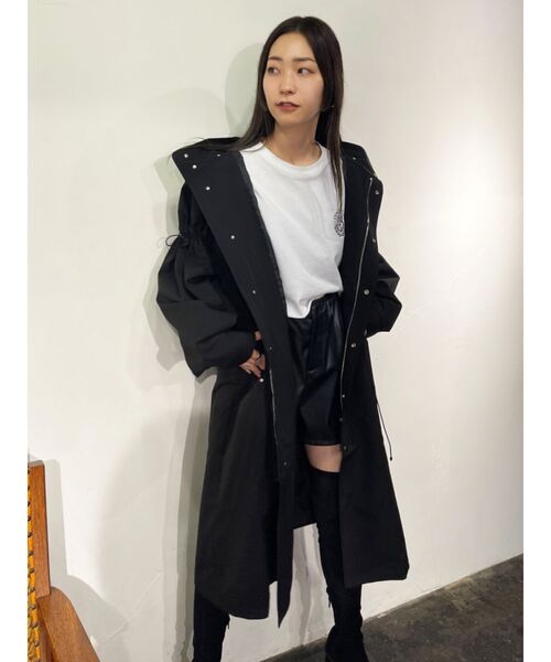 EMODA（エモダ）の「エンブレムロゴロングTシャツ（Tシャツ/カットソー・レディース・ホワイト/ブラック/ネイビー/グレー・FREE）」の7枚目の写真