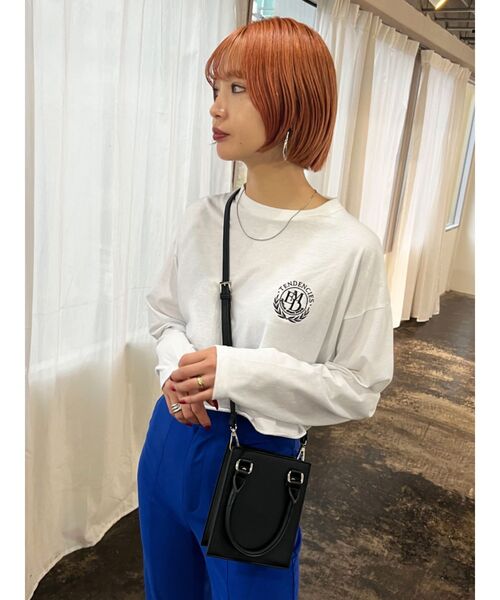 EMODA（エモダ）の「エンブレムロゴロングTシャツ（Tシャツ/カットソー・レディース・ホワイト/ブラック/ネイビー/グレー・FREE）」の21枚目の写真