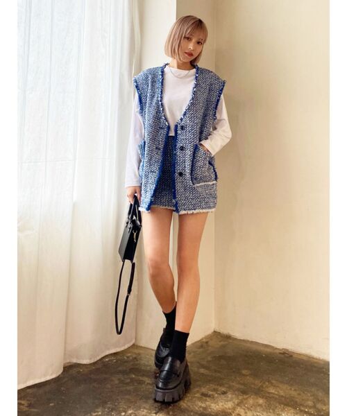 EMODA（エモダ）の「エンブレムロゴロングTシャツ（Tシャツ/カットソー・レディース・ホワイト/ブラック/ネイビー/グレー・FREE）」の12枚目の写真