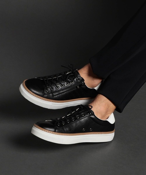 NICOLE CLUB FOR MEN(ニコルクラブフォーメン)の「サイドZIPスニーカー(スニーカー・メンズ・ブラック/ホワイト・27.5cm/25.5cm/26.5cm)」の9枚目の写真