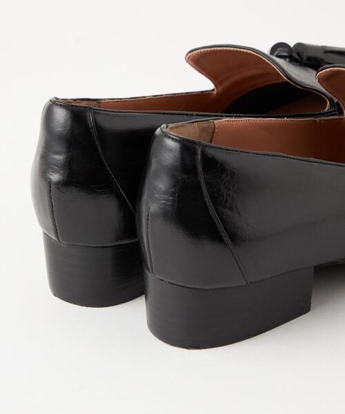 green label relaxing（グリーンレーベルリラクシング）の「スクエア タッセルローファー(3cmヒール)-撥水-（その他シューズ・レディース・ネイビー/ブラック/ブラウン・22.5cm/23.5cm/25cm/23cm/24cm/24.5cm）」の13枚目の写真