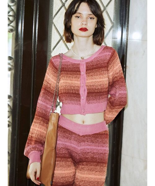 jouetie(ジュエティ)の「グラデーションパワショルカーデ【2WAY】(カーディガン/ボレロ・レディース・ブルー/グリーン/イエロー/ピンク・MEDIUM)」の12枚目の写真