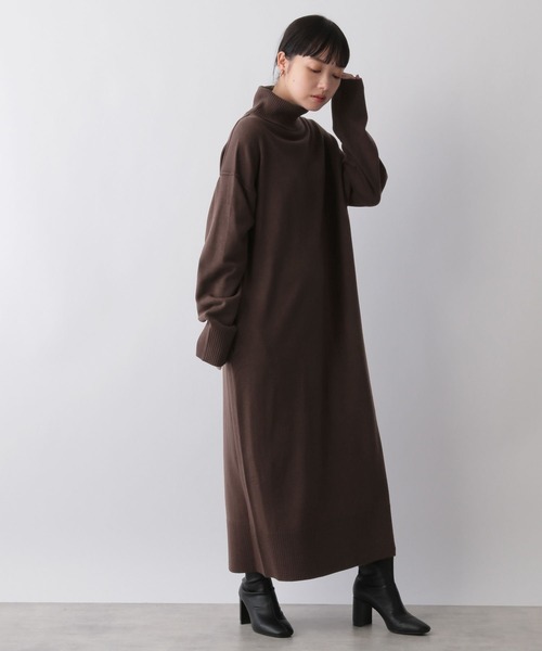 LOWRYS FARM(ローリーズファーム)の「タートルネックワンピース 294740(ワンピース・レディース・ブラック/ブラウン/ブルー/アイボリー・FREE)」の16枚目の写真