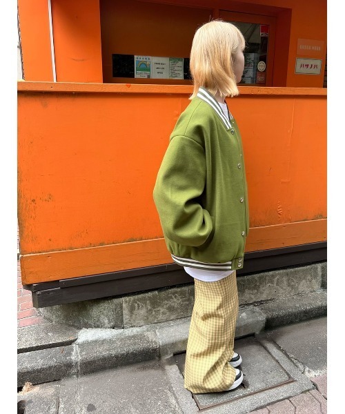 WC（ダブル シー）の「ロゴ刺繍スタジャン（スタジャン・レディース・ブラック/グリーン/ピンク・FREE）」の4枚目の写真