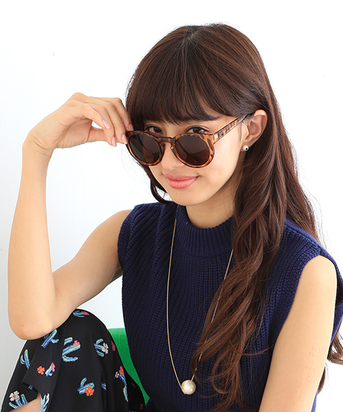 B:MING by BEAMS(ビーミングバイビームス)の「ビーミング by ビームス / ボストンサングラス(サングラス・レディース・ブラック/ブラウン・ONE SIZE)」の8枚目の写真