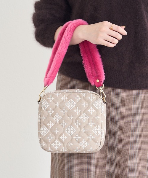 russet（ラシット）の「アレンジショルダーベルト【ファー】(CE-554