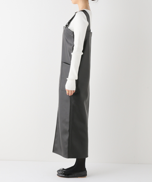 Spick & Span(スピックアンドスパン)の「フェイクレザーワンピース(ワンピース・レディース・ブラック・36/38)」の11枚目の写真