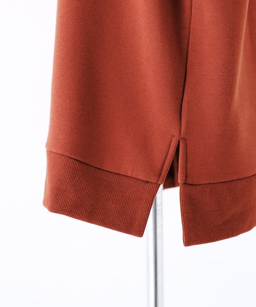 osharewalker（オシャレウォーカー）の「【廃盤】『ロゴデザイン裏起毛スウェット』（スウェット・レディース・ダークオレンジ/アイボリー/ネイビー・FREE）」の15枚目の写真