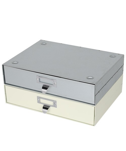 DULTON(ダルトン)の「STACKABLE DRAWER /卓上 書類収納 ドロワー(収納グッズ・メンズ・シルバー系1/ホワイト系1/ホワイト系2/シルバー系2・FREE)」の18枚目の写真