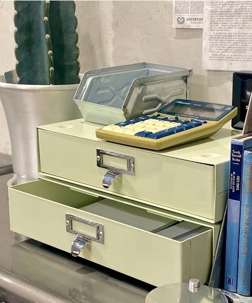 DULTON(ダルトン)の「STACKABLE DRAWER /卓上 書類収納 ドロワー(収納グッズ・メンズ・シルバー系1/ホワイト系1/ホワイト系2/シルバー系2・FREE)」の7枚目の写真
