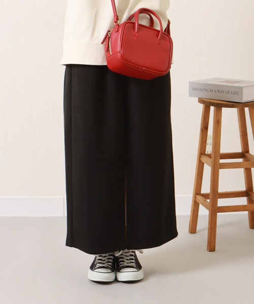 libelle more（リベル モア）の「柄編みカットジャガード　フロントスリットナロースカート（スカート・レディース・ブラック系1/ブラック系2/チャコールグレー/オフホワイト・M）」の13枚目の写真