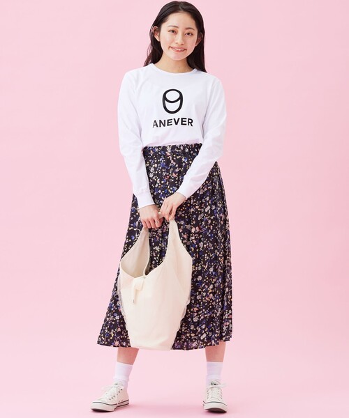 ANEVER(アンエバー)の「ブーケバッグ(トートバッグ・レディース・ホワイト系/ブラック系・F)」の15枚目の写真