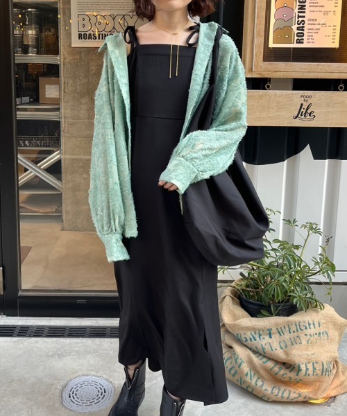 nemne store（ネンネストア）の「【低身長用サイズあり】スリット入りリボンキャミワンピース（ワンピース・レディース・ブルー/アイボリー/ブラック・SMALL/MEDIUM）」の2枚目の写真