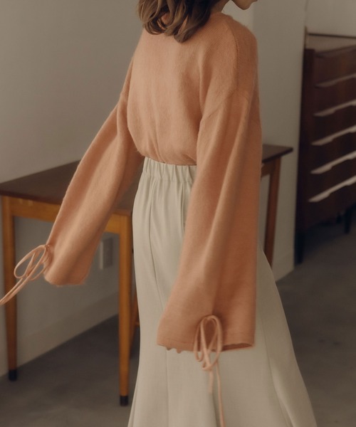 fupel（フぺル）の「2WAYフレアスリーブリボンニット（ニット/セーター・レディース・オレンジ/アイボリー・FREE）」の5枚目の写真