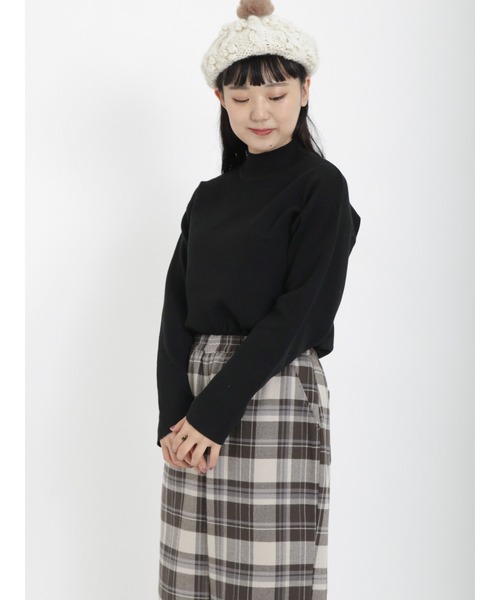 Samansa Mos2（サマンサ モスモス）の「ミラノリブハイネックニット（ニット/セーター・レディース・オフホワイト/ブラック/グリーン/ネイビー・ﾌﾘ-）」の3枚目の写真