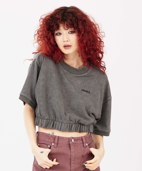 X-girl（エックスガール）の「FADED COLOR CROPPED TEE（Tシャツ