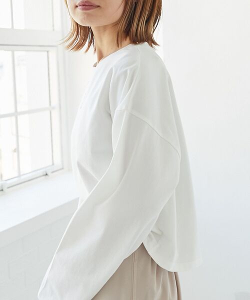 MAJESTIC LEGON(マジェスティックレゴン)の「ラインストーンロゴロンTee(Tシャツ/カットソー・レディース・ライトピンク/ライトブルー/オフホワイト・MEDIUM)」の7枚目の写真