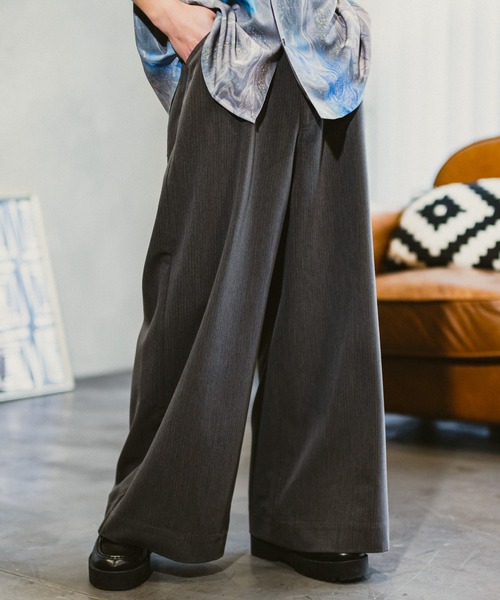 CASPER JOHN（キャスパージョン）の「Wide buggy slacks/ワイドバギースラックス（スラックス・メンズ・ブラウン/ブラック/グレー・SMALL/MEDIUM/LARGE）」の8枚目の写真