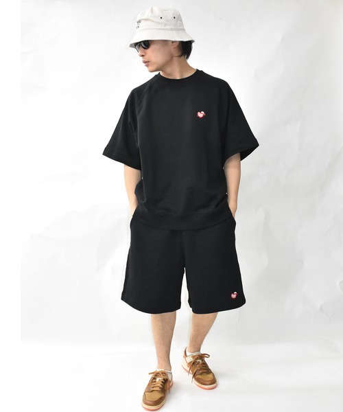 DOUBLE STEAL（ダブルスティール）の「ハート刺繍 半袖クルースウェット（Tシャツ/カットソー・メンズ・アッシュグレー/ブラック/ベージュ/モスグリーン・MEDIUM/LARGE/X-LARGE）」の6枚目の写真