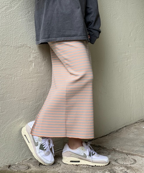 mi via loca（ミヴィアロカ）の「セルフカットバックスリットリブスカート（スカート・レディース・レッド/ブラック/ホワイト×ブラック/ターコイズブルー/トップグレー/ブラウン系/ブラウン系その他/グリーン/グレー系その他/ピンク/ブルー・FREE/L/M）」の17枚目の写真