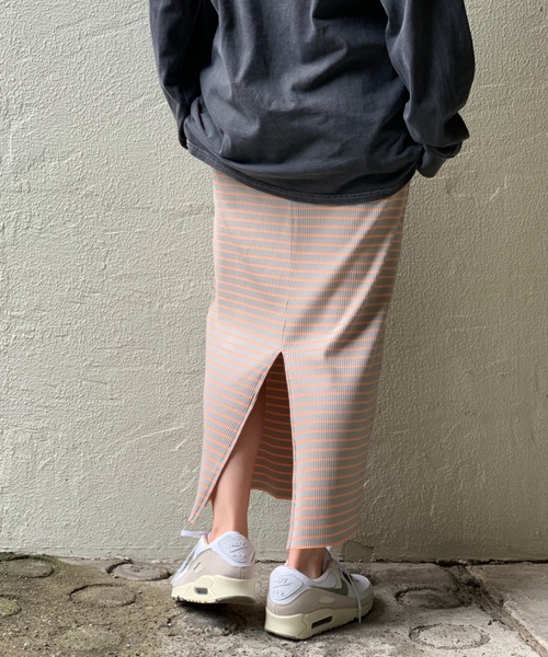 mi via loca（ミヴィアロカ）の「セルフカットバックスリットリブスカート（スカート・レディース・レッド/ブラック/ホワイト×ブラック/ターコイズブルー/トップグレー/ブラウン系/ブラウン系その他/グリーン/グレー系その他/ピンク/ブルー・FREE/L/M）」の19枚目の写真