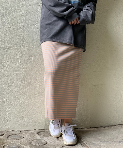 mi via loca（ミヴィアロカ）の「セルフカットバックスリットリブスカート（スカート・レディース・レッド/ブラック/ホワイト×ブラック/ターコイズブルー/トップグレー/ブラウン系/ブラウン系その他/グリーン/グレー系その他/ピンク/ブルー・FREE/L/M）」の20枚目の写真