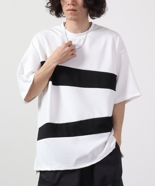 MMMM(エムエムエムエム)の「ルーズシルエットポンチ半袖Tシャツ(Tシャツ/カットソー・メンズ・チャコールグレー/ブラック/チャコール/ブラック系/ホワイト系/ホワイト・M/L)」の7枚目の写真