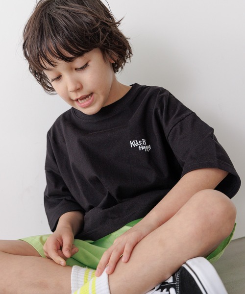 GLOBAL WORK（グローバルワーク）の「KIDS B HAPPY＊コラボプリントT半袖/961210（Tシャツ/カットソー・キッズ・ホワイト/ブラック/ホワイト系その他/ブラック系その他/ホワイト系その他2/ホワイト系その他3/ブラック系その他2・120cm/130cm/140cm/150cm/160cm）」の6枚目の写真