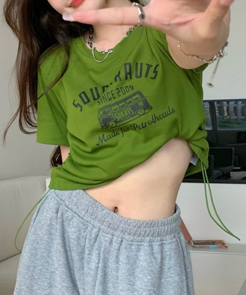 gossip!ロサンゼルス(ゴシップロサンゼルス)の「YUGA サイドストラップ プリントTシャツ(Tシャツ/カットソー・レディース・グリーン/ブラウン/ブラック・FREE)」の4枚目の写真