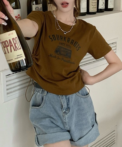 gossip!ロサンゼルス(ゴシップロサンゼルス)の「YUGA サイドストラップ プリントTシャツ(Tシャツ/カットソー・レディース・グリーン/ブラウン/ブラック・FREE)」の16枚目の写真