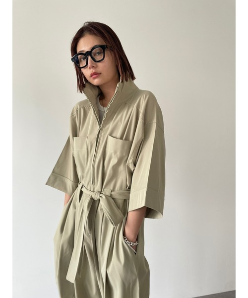 HANNE(アン)の「スタンドカラージャンプスーツ(サロペット/オーバーオール・レディース・ブラック/ベージュ・FREE)」の22枚目の写真