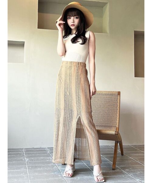 RESEXXY（リゼクシー）の「クロップドニットトップス（ニット/セーター・レディース・ブラウン/ブラック/アイボリー・FREE）」の13枚目の写真