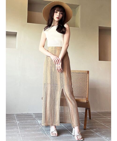 RESEXXY（リゼクシー）の「クロップドニットトップス（ニット/セーター・レディース・ブラウン/ブラック/アイボリー・FREE）」の14枚目の写真