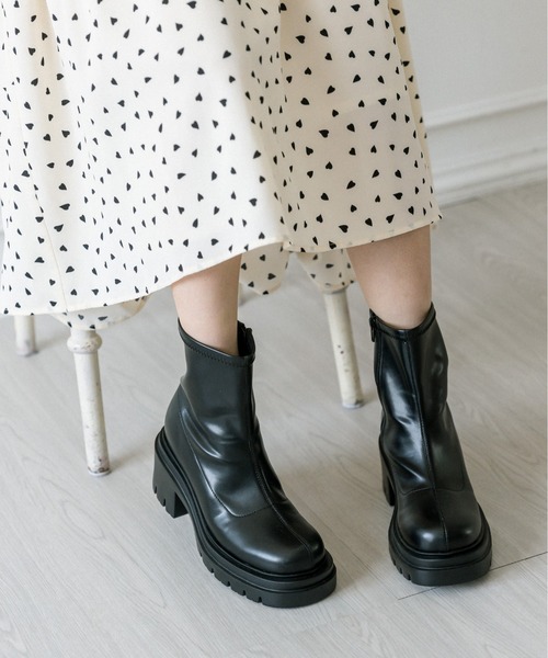 OLIVE des OLIVE（オリーブデオリーブ）の「タンク底ストレッチショートブーツ　1032130030（ブーツ・レディース・アイボリー/ブラック・MEDIUM/SMALL/LARGE）」の10枚目の写真