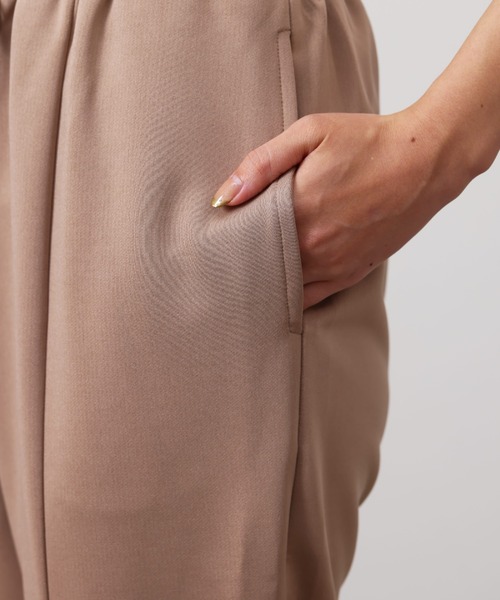 Chez toi(シェトワ)の「裾スリットカットパンツ(その他パンツ・レディース・アイボリー/モカ/ブラック・M/MT)」の15枚目の写真