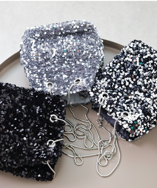 Kana(カナ)の「スパンコール 2way 巾着 内ポケット付き ハンドバッグ パーティーバック 結婚式 お呼ばれ オケージョン(ハンドバッグ・レディース・シルバー/ブラック×シルバー/ブラック・フリー)」の15枚目の写真