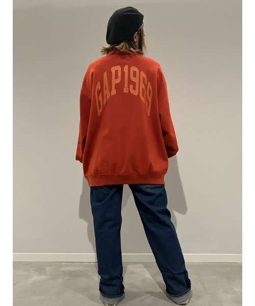GAP(ギャップ)の「Gapアーチロゴ ハーフジップアップ プルオーバー(ユニセックス)(スウェット・メンズ・ブルー/ベージュ/ブラック/オレンジ系その他・M/XL/S/L/XS)」の16枚目の写真