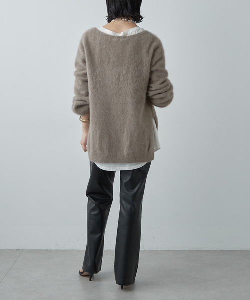 SHENERY（シーナリー）の「フェイクレザーストレートパンツ（その他パンツ・レディース・ブラック・36/38）」の6枚目の写真