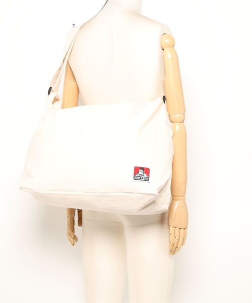 BEN DAVIS（ベンデイビス）の「【BEN DAVIS】BIG CANVAS SHOULDER（ショルダーバッグ・レディース・ナチュラル/ブラック/ブラウン系その他/カーキ・FREE）」の9枚目の写真