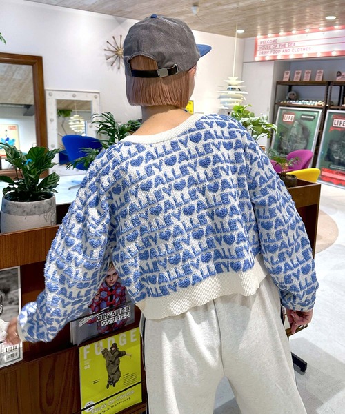 Alley by w closet（アリーバイダブルクローゼット）の「【Alley】もこもこAlleyレンタリングカーディガン（カーディガン/ボレロ・レディース・ブルー/ピンク・FREE）」の4枚目の写真